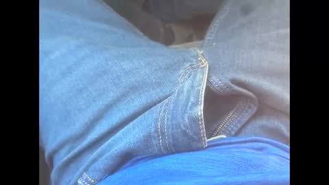 bombinshaman online show from December 1, 4:16 pm