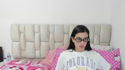 Sophiee...3 online show from October 22, 12:36 am