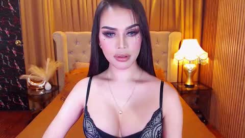 Snapshot of bombshellanita chatting on September 17, 11:24 am bombshellanita online show from September 17, 11:24 am