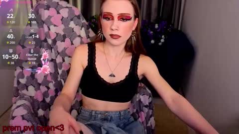 Karen online show from November 15, 4:19 pm