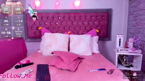 i AM Bonnie  online show from October 22, 5:32 am