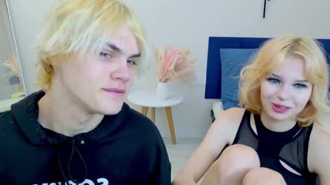 Jessy  Mark online show from September 22, 5:06 pm