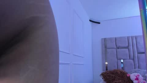 Snapshot of bonnie_anderson chatting on October 16, 9:57 pm Bonnie Anderson online show from October 16, 9:57 pm