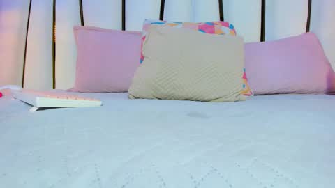 Bonnie online show from January 13, 9:00 pm