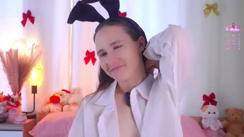 Emma online show from February 21, 7:00 am