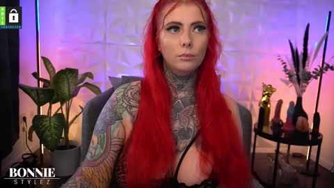 Bonnie Stylez online show from March 5, 10:35 am