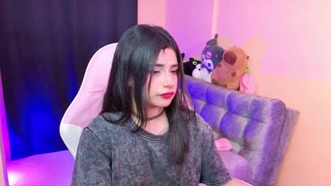 Karen online show from December 18, 4:41 am