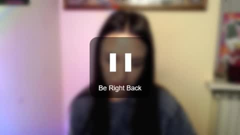 Snapshot of bonniexxx_ chatting on September 27, 8:23 am Bonnie online show from September 27, 8:23 am