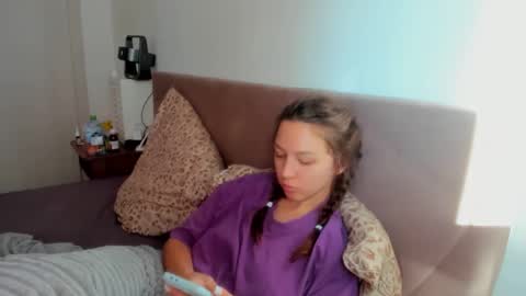 Snapshot of bonny_kimberly chatting on September 30, 12:04 pm Bonny Kimberly online show from September 30, 12:04 pm