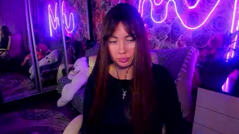 Snapshot of bonybenessy chatting on October 16, 9:02 pm Mira online show from October 16, 9:02 pm