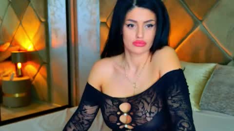 Mila online show from February 19, 9:58 pm