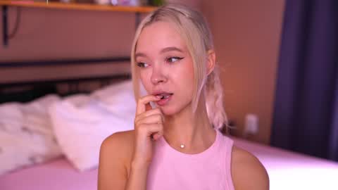 Alina online show from September 15, 8:49 am