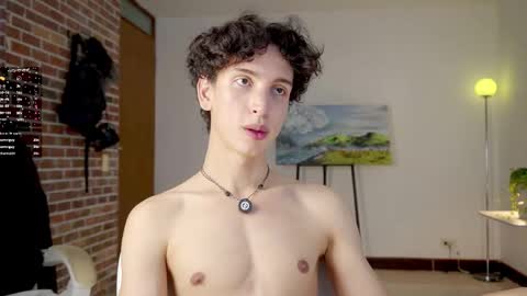 Bream online show from October 22, 3:24 pm