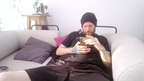 boredpunkdude666 online show from March 3, 10:06 pm