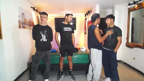 THOMAS AND DAMIAND online show from December 5, 4:16 pm