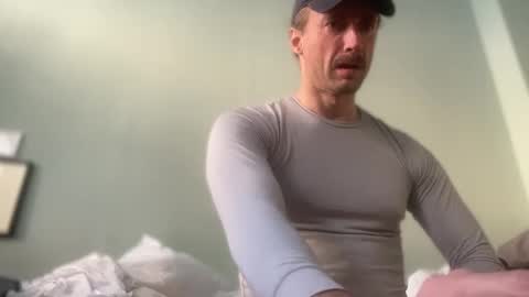 bottommanbln online show from October 19, 3:16 pm