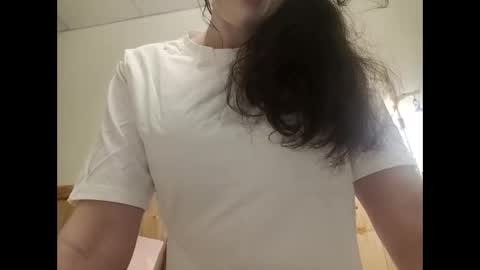 Bouncy Queen Majesty online show from October 24, 6:30 pm