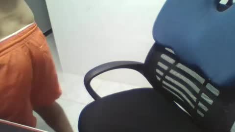 Snapshot of boy_fitbrutal chatting on September 30, 3:06 am boy_fitbrutal online show from September 30, 3:06 am