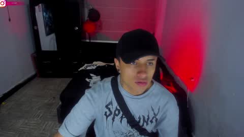 boy_nauthy online show from February 4, 3:44 am