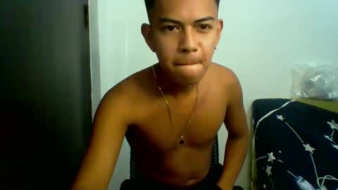 boyax online show from December 12, 7:52 am