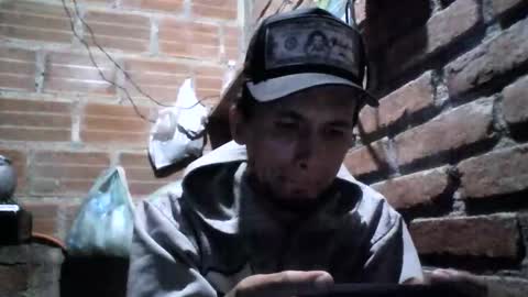 Snapshot of boycumlatino21 chatting on March 12, 2:41 am Boy online show from March 12, 2:41 am