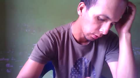 Snapshot of boycumlatino21 chatting on February 2, 4:11 pm Boy online show from February 2, 4:11 pm