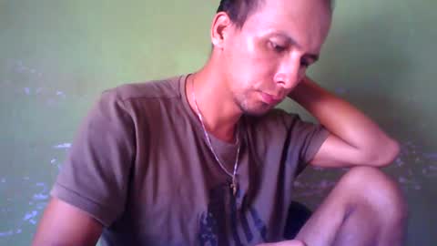 Snapshot of boycumlatino21 chatting on February 2, 7:14 pm Boy online show from February 2, 7:14 pm