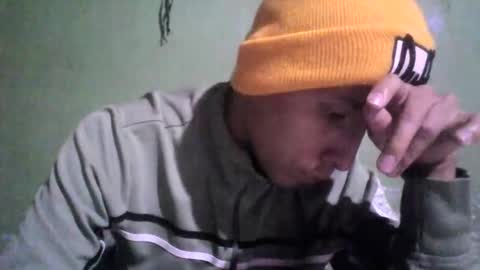 Snapshot of boycumlatino21 chatting on January 5, 1:35 am Boy online show from January 5, 1:35 am