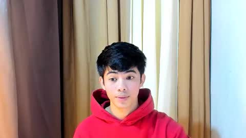 HI IM JAMES DONT FORGET GIVE ME THUMBS UP AND JOIN TO MY FANCLUB online show from April 5, 10:07 pm