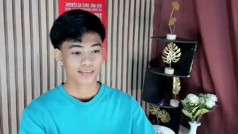 HI IM JAMES DONT FORGET GIVE ME THUMBS UP AND JOIN TO MY FANCLUB online show from September 15, 5:36 pm