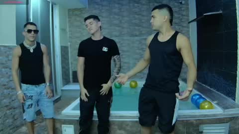 Angelo Mark Fernando Taylor online show from April 19, 11:11 am