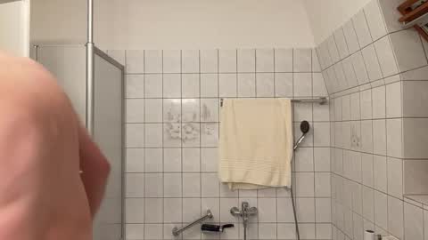 boytoyhh online show from December 17, 9:21 pm