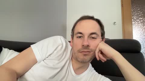 boytoyhh online show from January 19, 1:01 pm