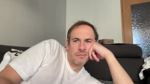 boytoyhh online show from October 19, 2:33 pm