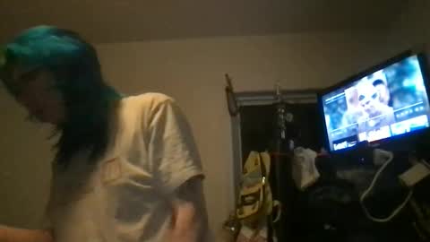 boywithbug online show from November 29, 1:24 am