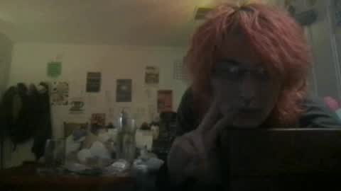 boywithbug online show from January 27, 5:47 am