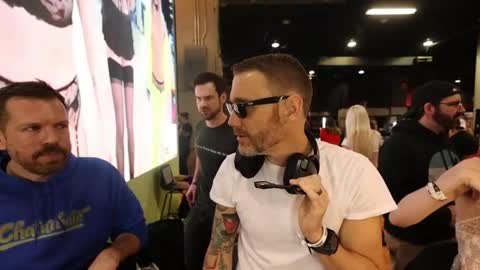 BradBronton online show from April 11, 6:12 pm