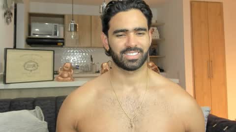 bradleymartin7 online show from October 9, 1:22 am