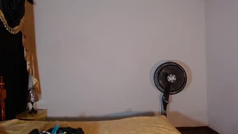 Snapshot of brandi_ross_ chatting on February 28, 9:55 pm Brandy online show from February 28, 9:55 pm