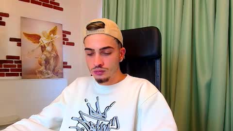 Snapshot of brandontatex chatting on October 14, 11:57 am BrandonTateX online show from October 14, 11:57 am