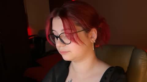 brandy_wow online show from January 31, 7:11 pm