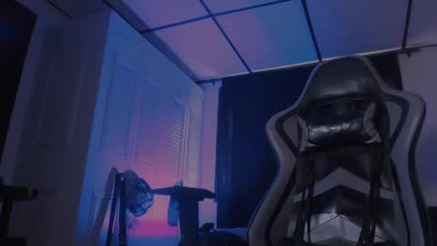 brasi_ online show from October 3, 7:11 pm