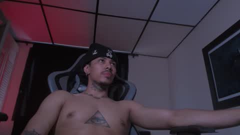 brasi_ online show from October 2, 7:01 pm