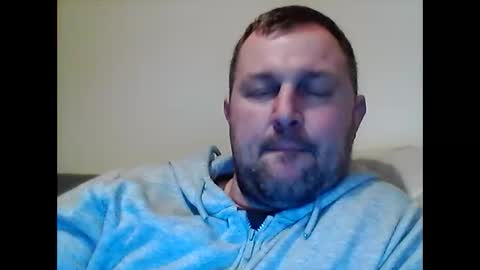 Snapshot of brasso1982 chatting on December 10, 11:19 pm willywinker online show from December 10, 11:19 pm
