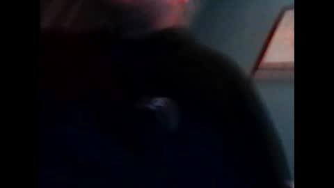 Snapshot of brasso1982 chatting on February 4, 11:27 pm willywinker online show from February 4, 11:27 pm