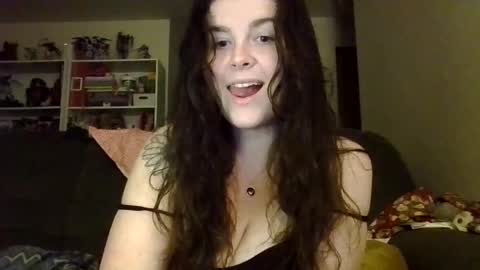 bratty_mamaa online show from September 25, 8:21 am