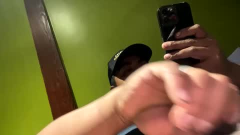 bravo323 online show from December 4, 4:59 am