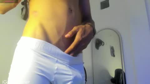 Snapshot of brayan_chevignon chatting on February 28, 5:37 am brayan_chevignon online show from February 28, 5:37 am