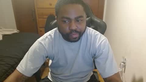 Breadw1nnah online show from October 22, 7:00 am