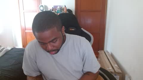 Breadw1nnah online show from November 30, 8:27 pm